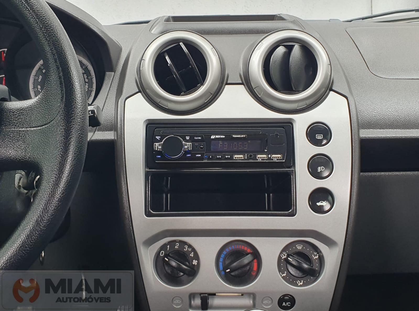 Foto número 557831 do veiculo