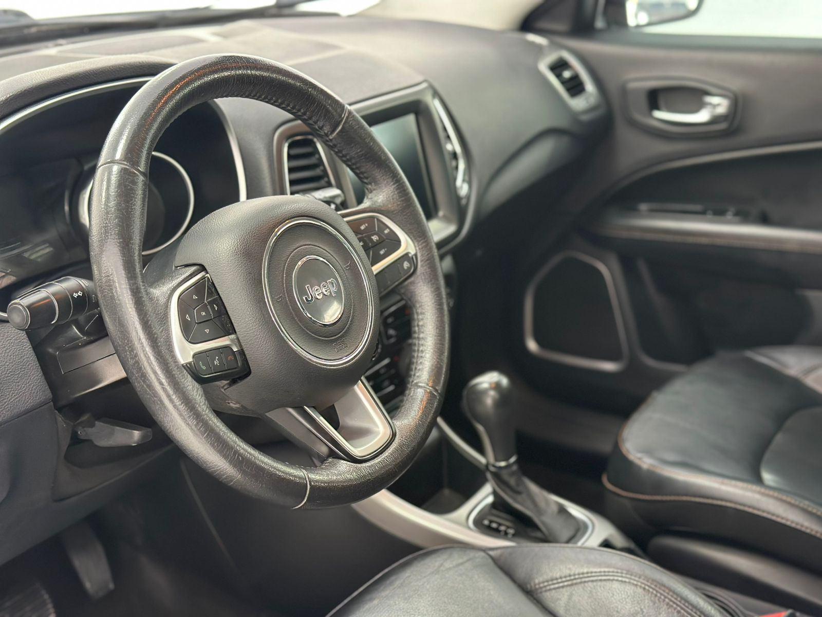 Foto número 549205 do veiculo