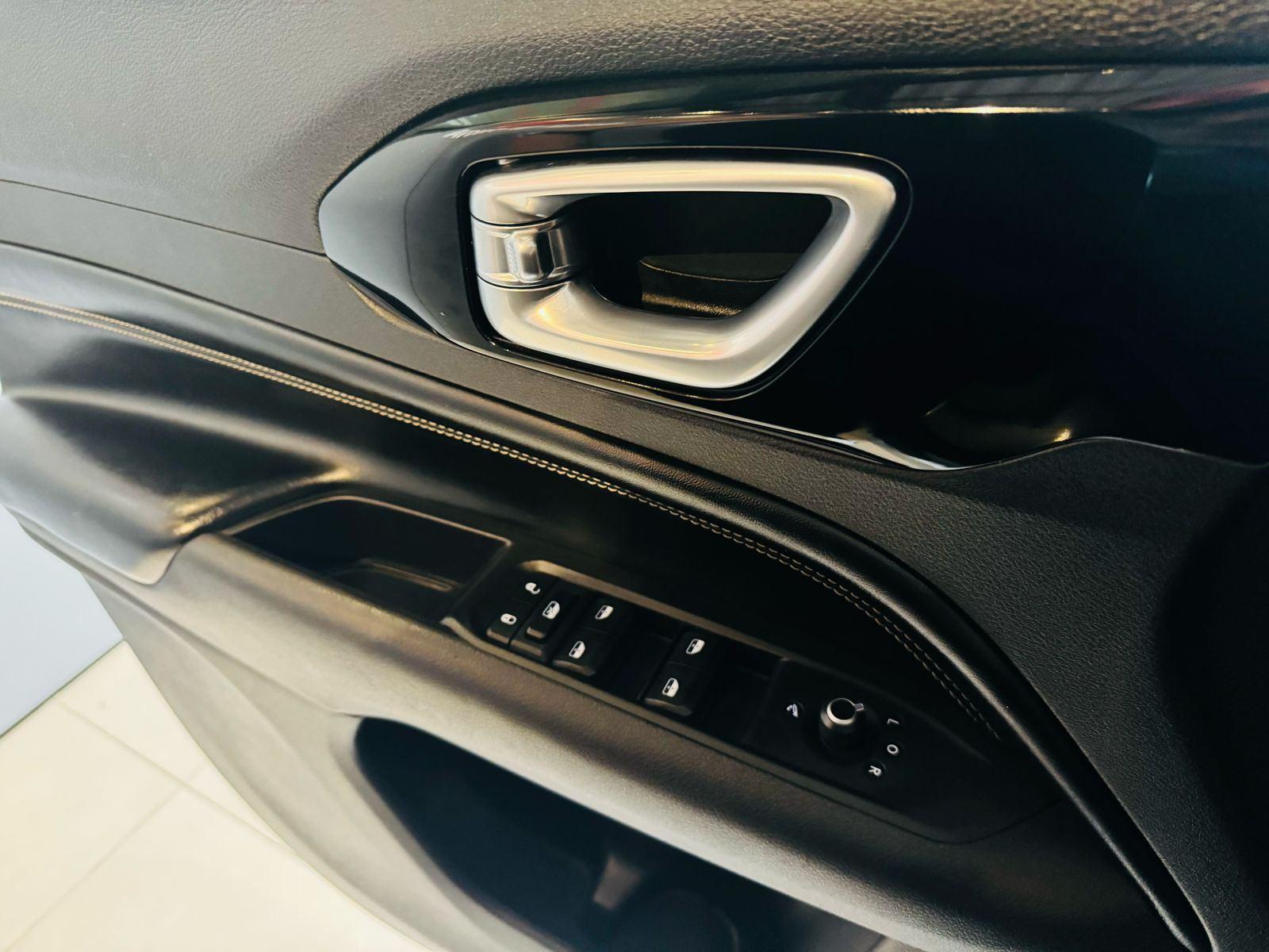 Foto número 584216 do veiculo