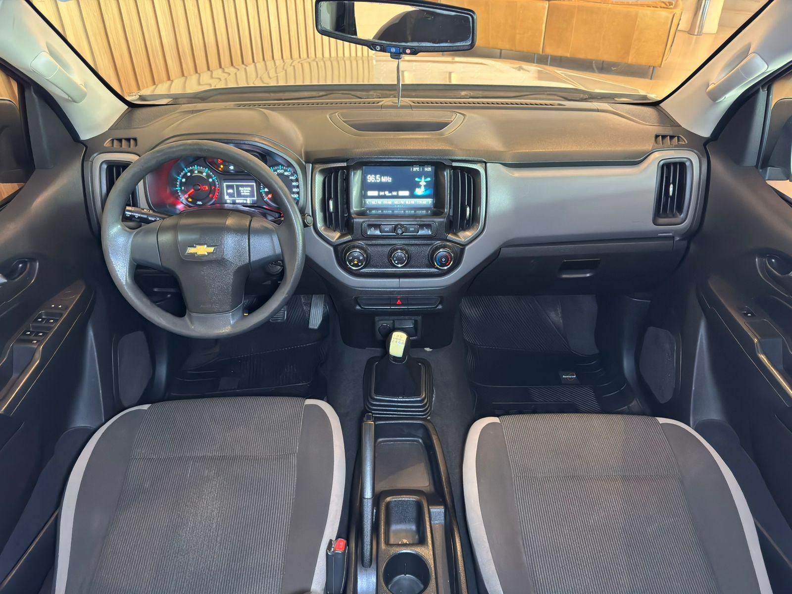 Foto número 566135 do veiculo