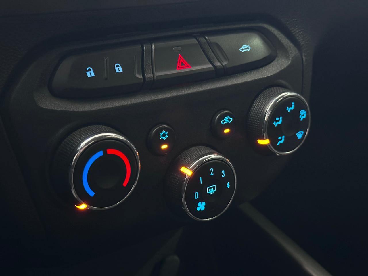 Foto número 590947 do veiculo