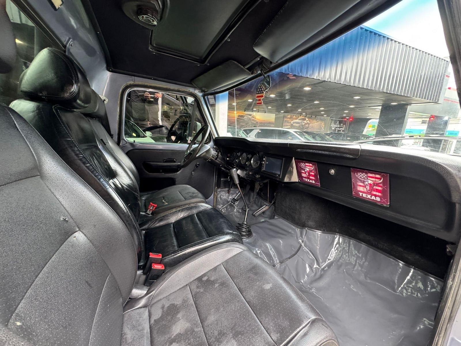 Foto número 554569 do veiculo