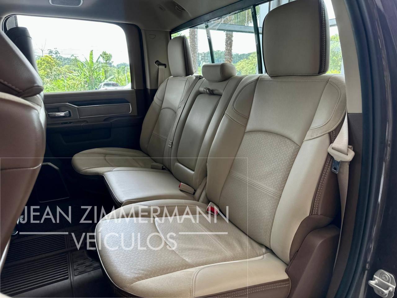 Foto número 573461 do veiculo