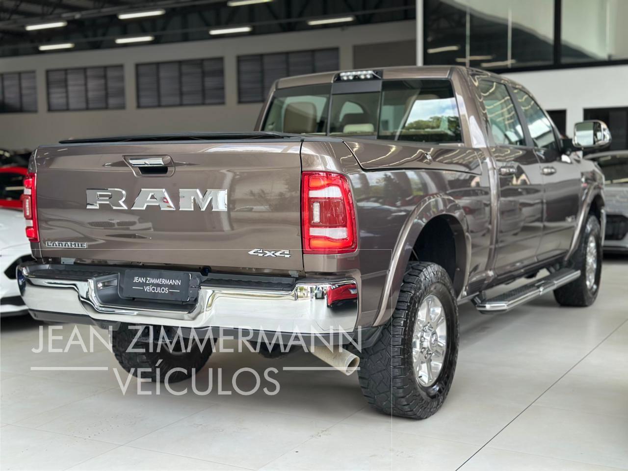 Foto número 573451 do veiculo