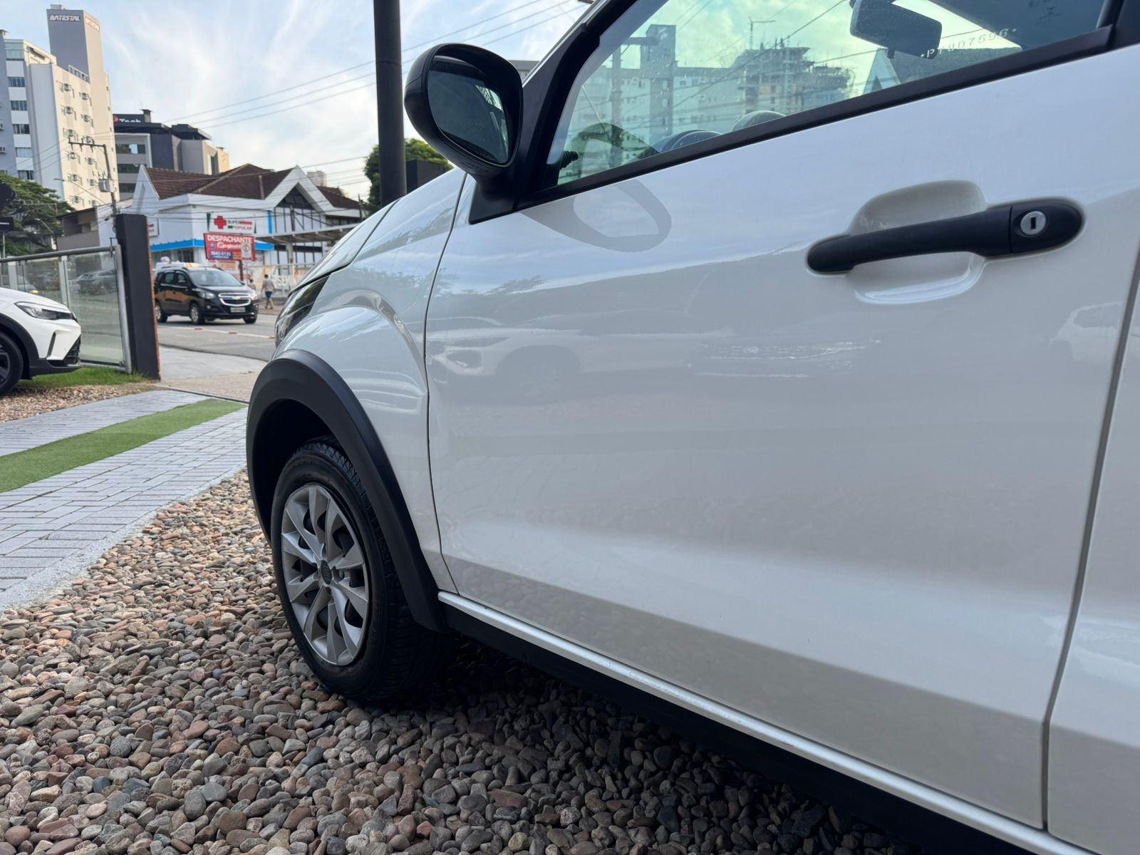 Foto número 567992 do veiculo