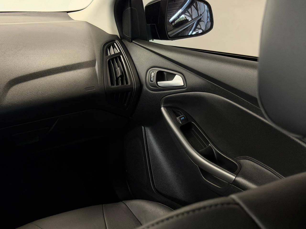 Foto número 562285 do veiculo