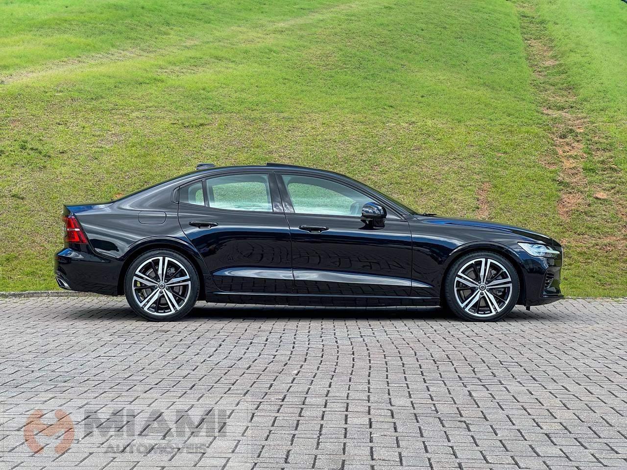 Foto número 542378 do veiculo