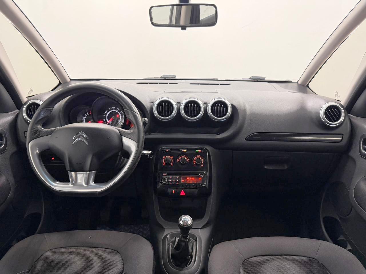 Foto número 576978 do veiculo