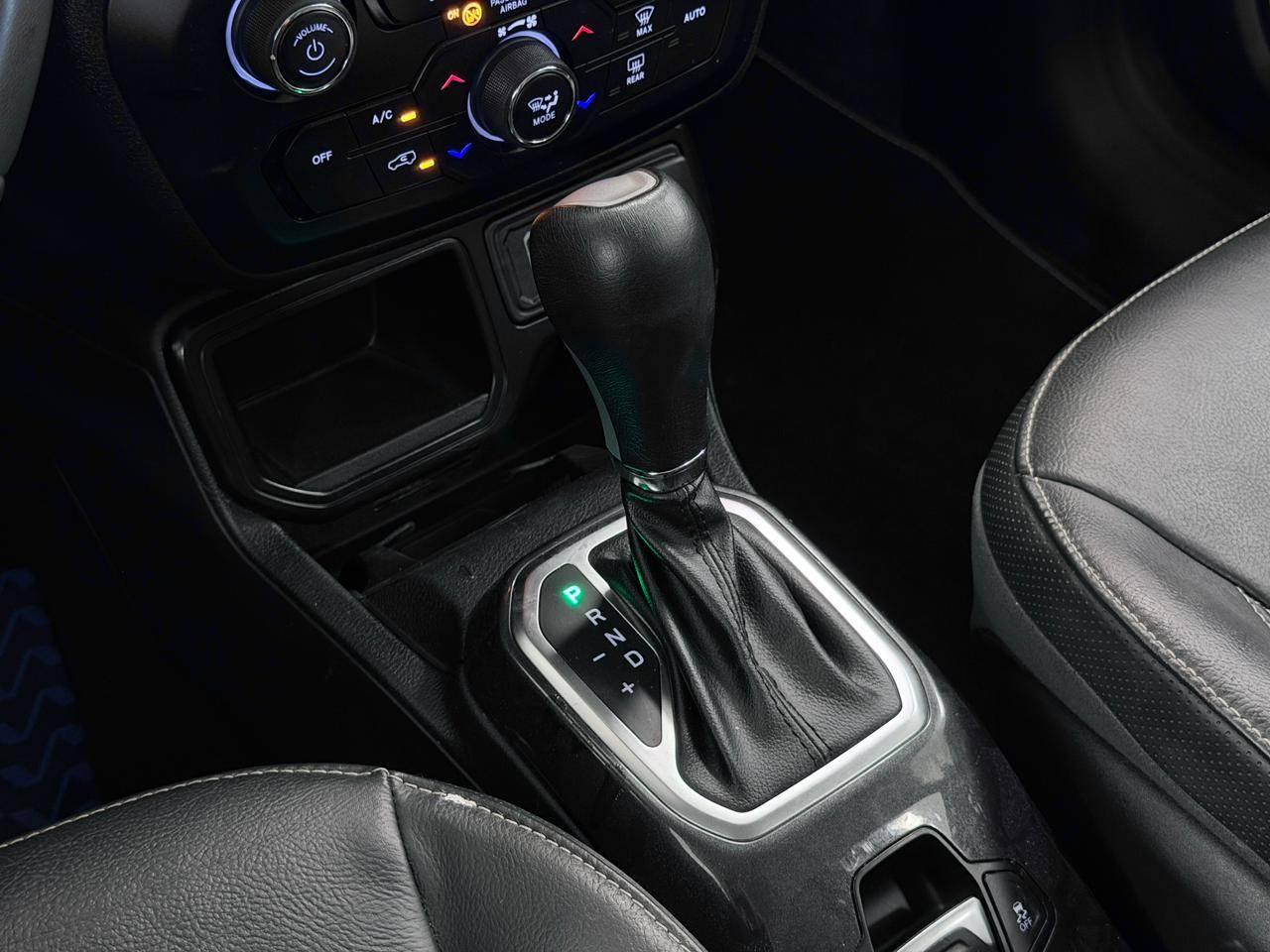 Foto número 573943 do veiculo