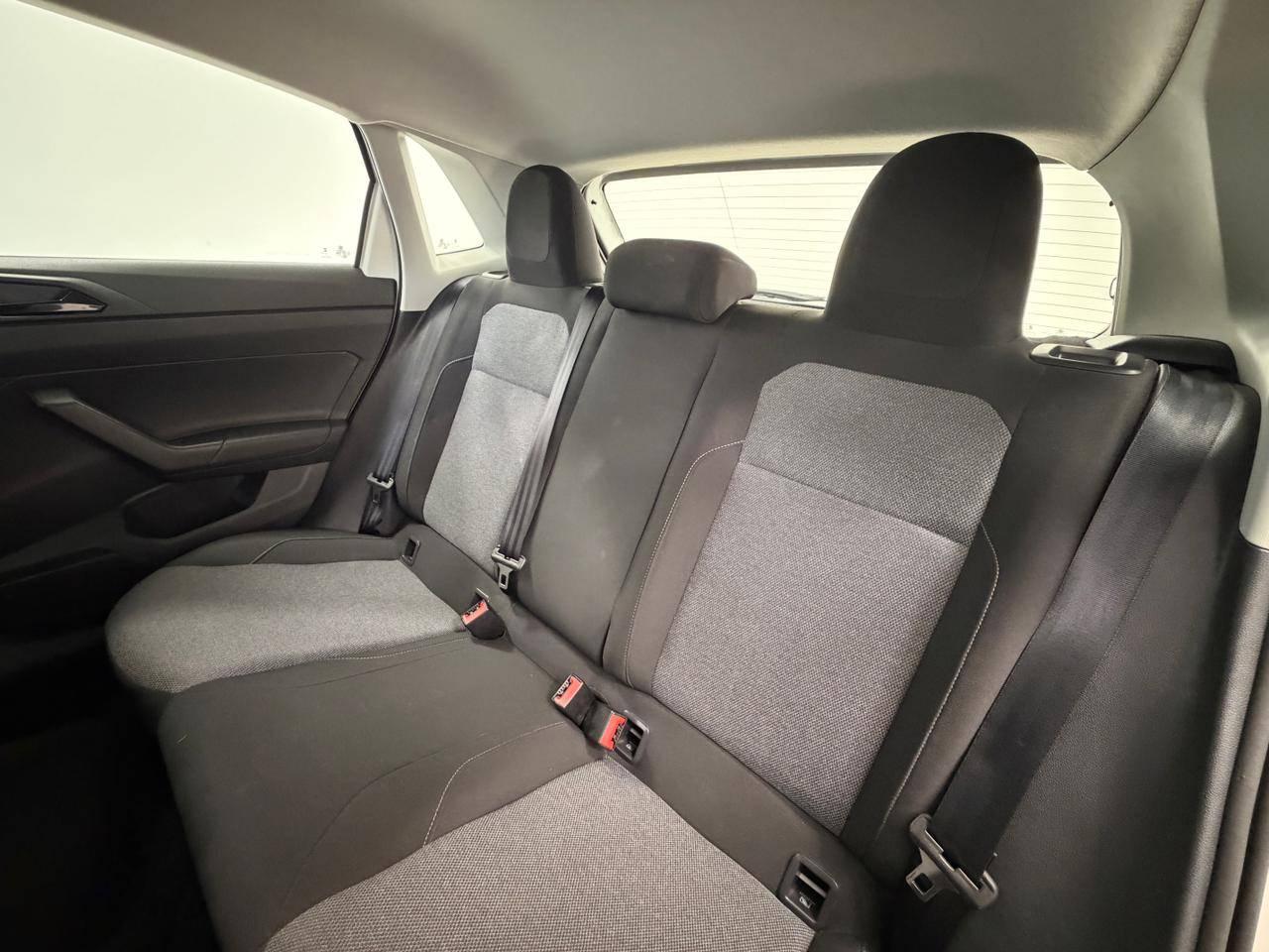 Foto número 586909 do veiculo