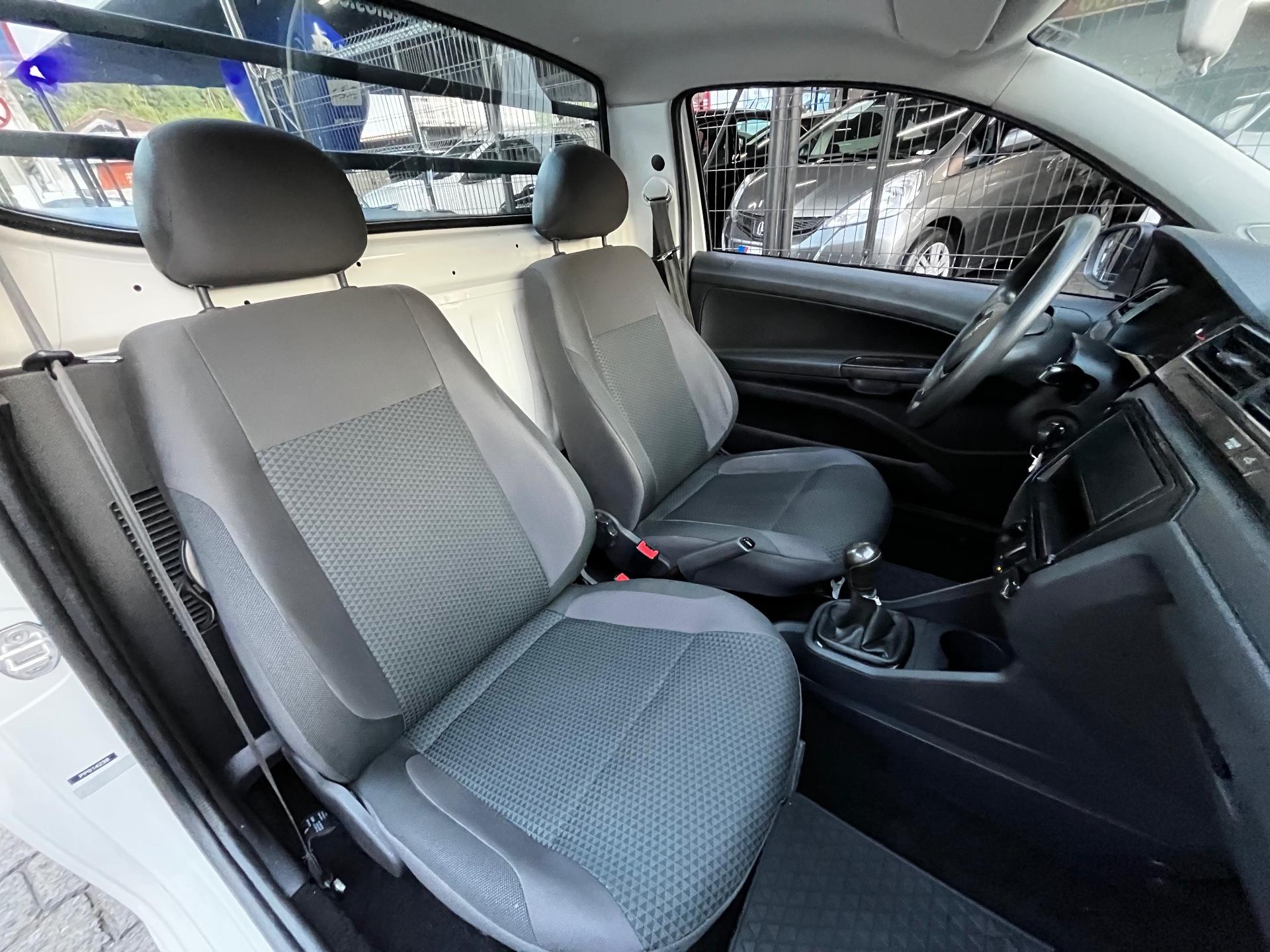 Foto número 588375 do veiculo