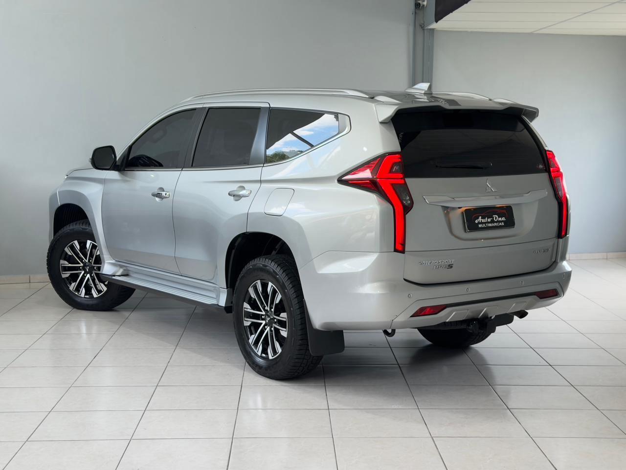 Foto número 566801 do veiculo