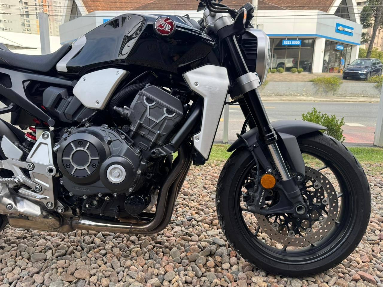 Foto número 586620 do veiculo