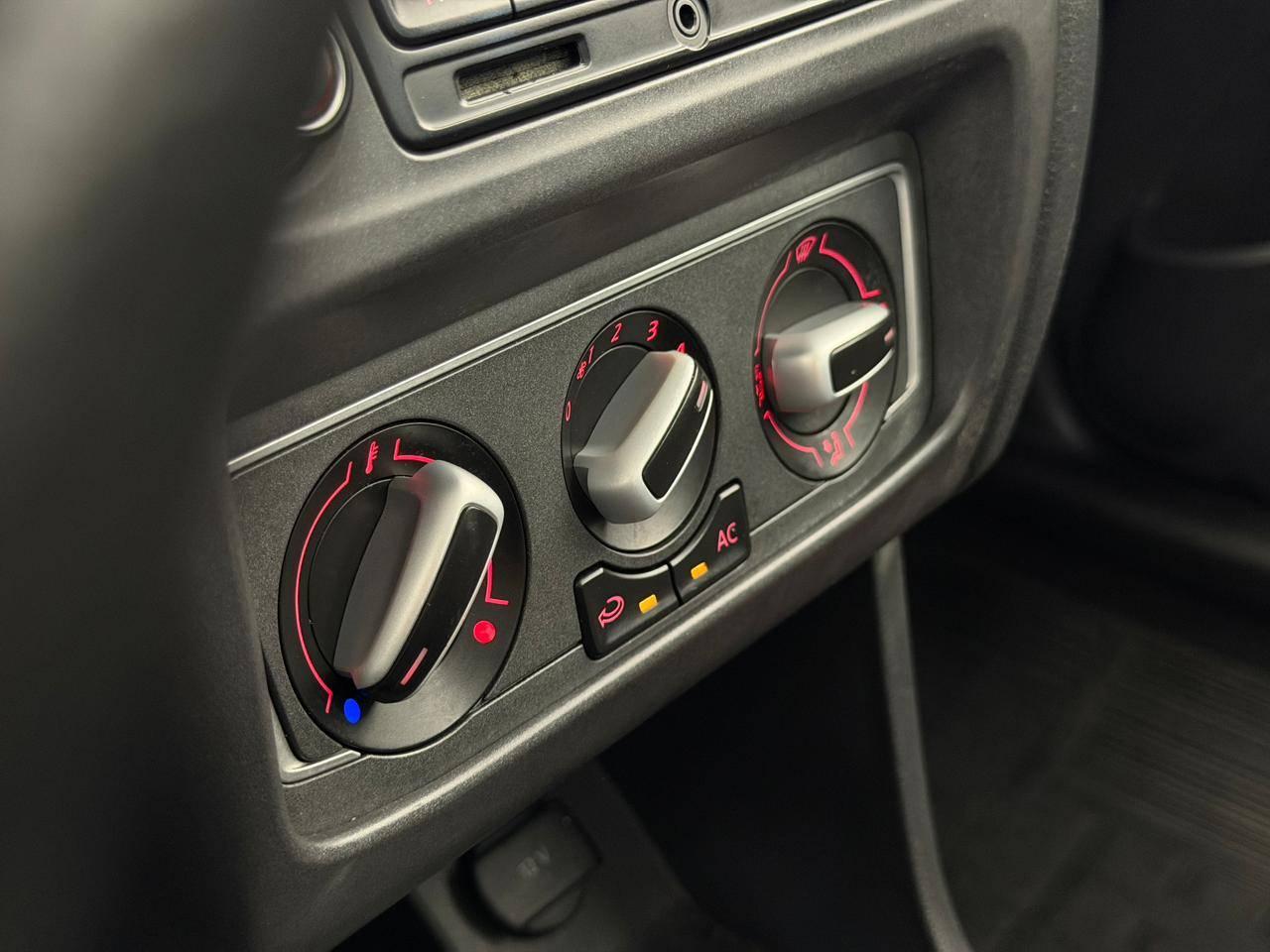 Foto número 579584 do veiculo