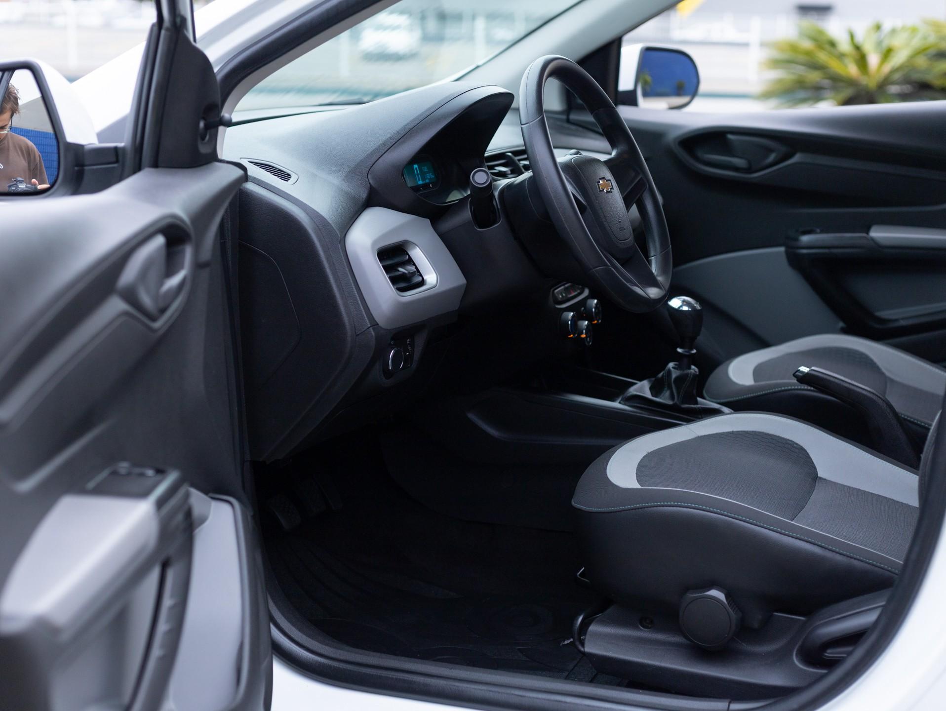 Foto número 557980 do veiculo