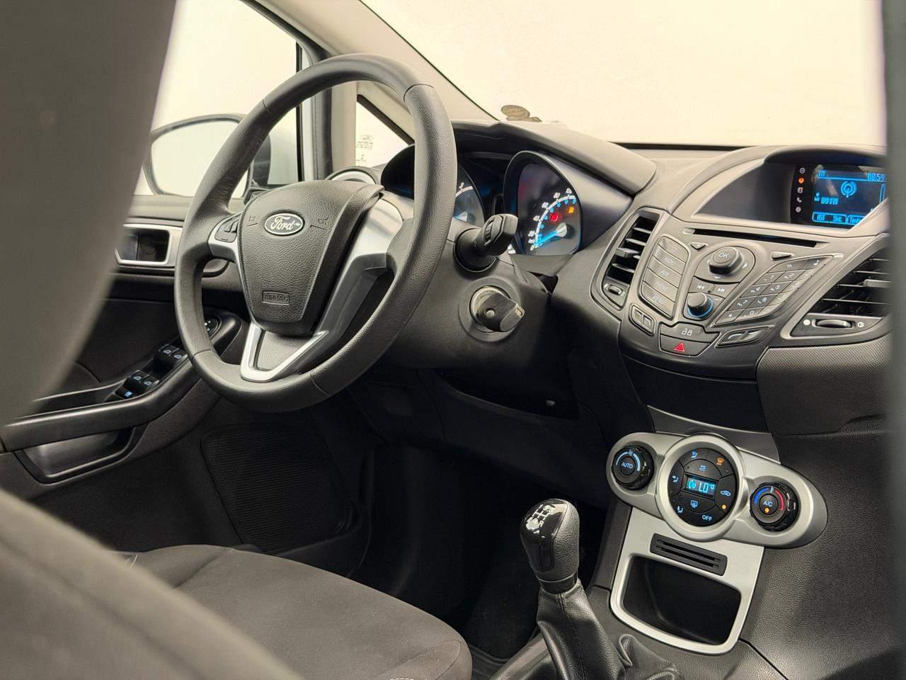 Foto número 567808 do veiculo