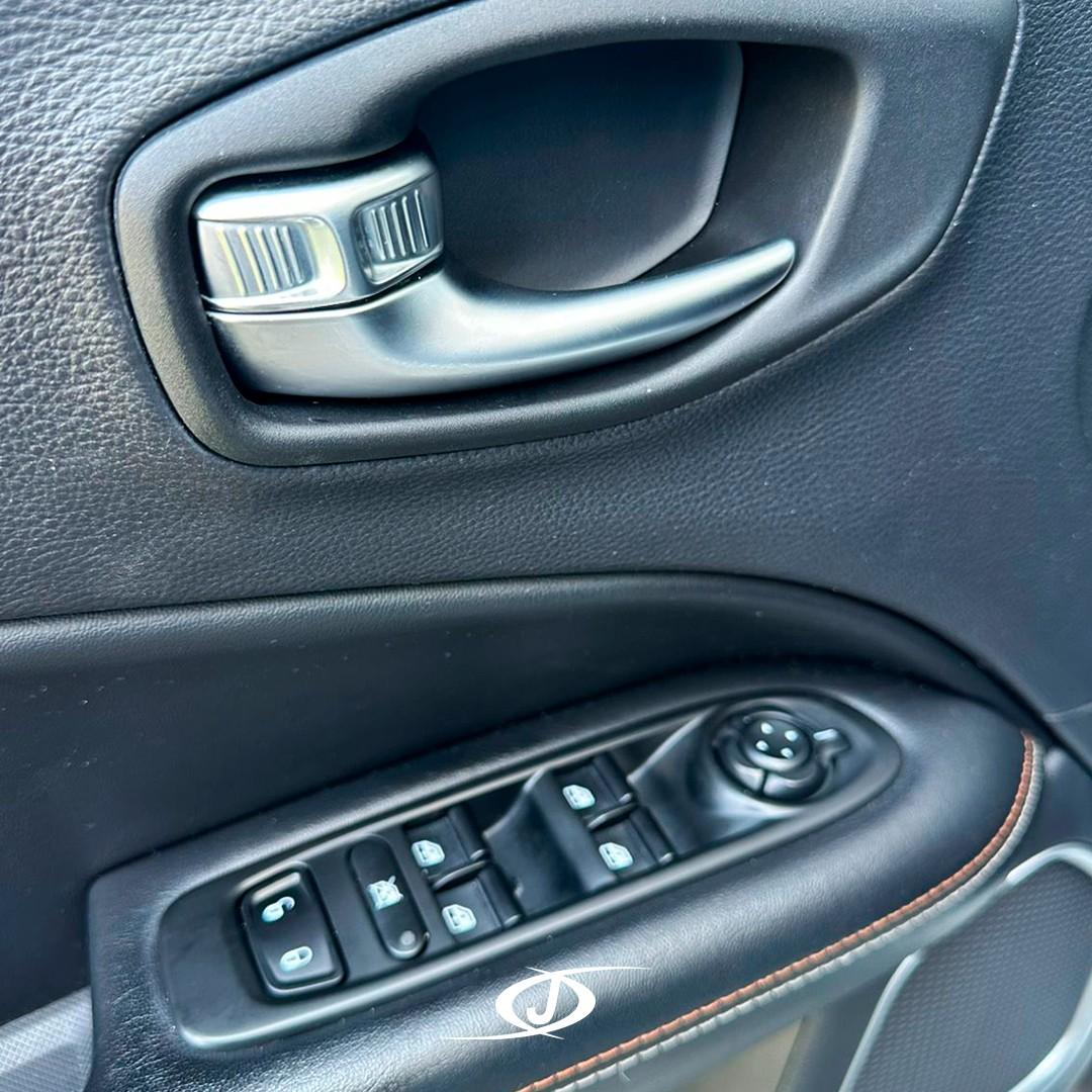 Foto número 536371 do veiculo