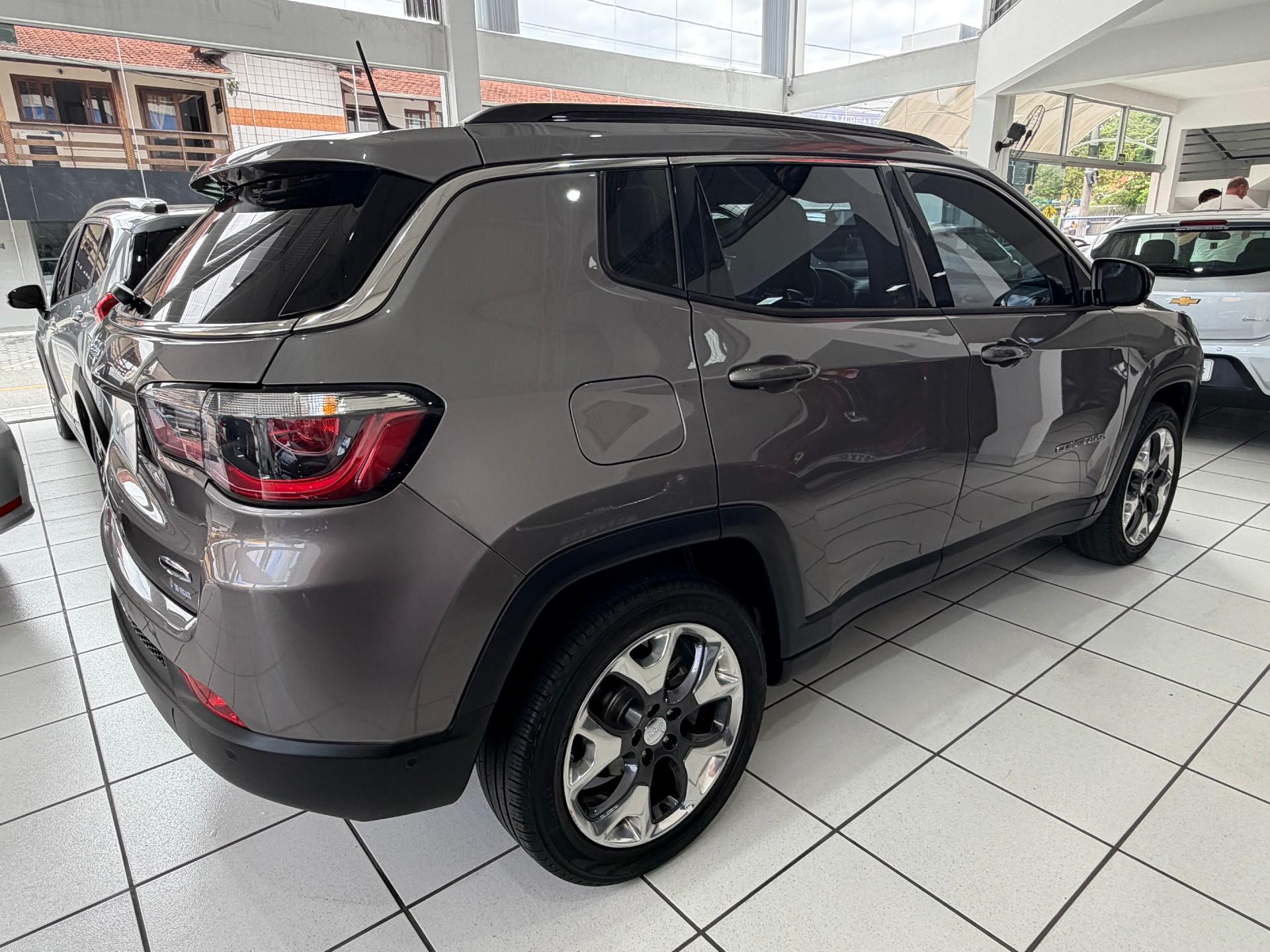 Foto número 586270 do veiculo