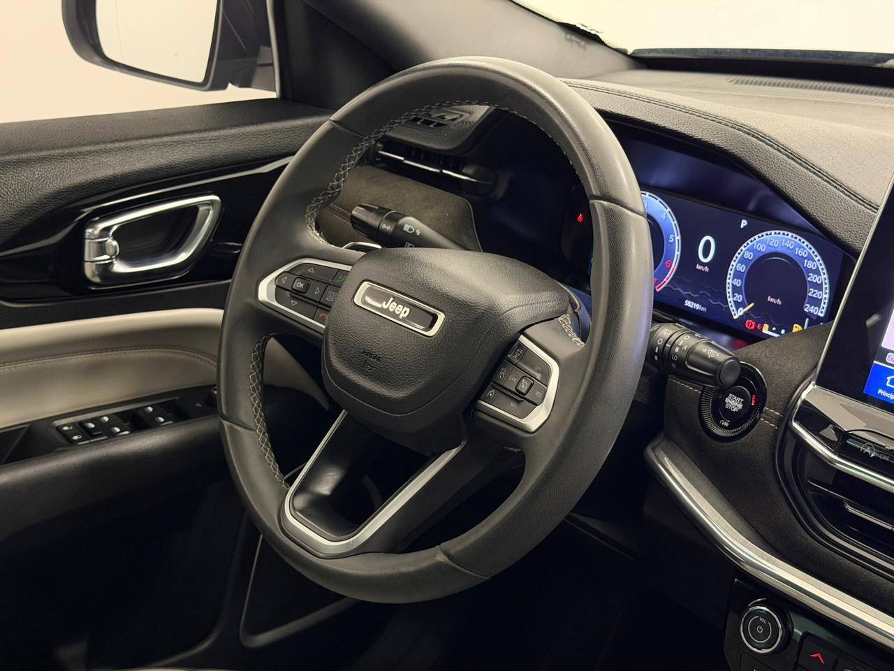 Foto número 542469 do veiculo