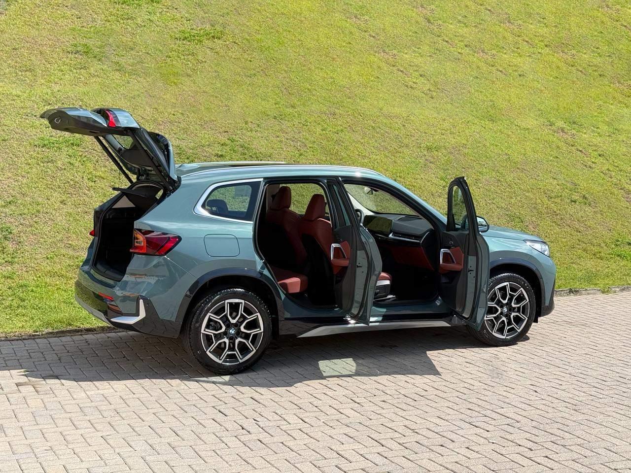 Foto número 586403 do veiculo