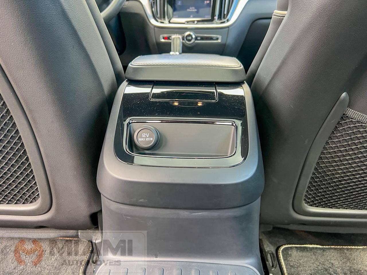 Foto número 542396 do veiculo