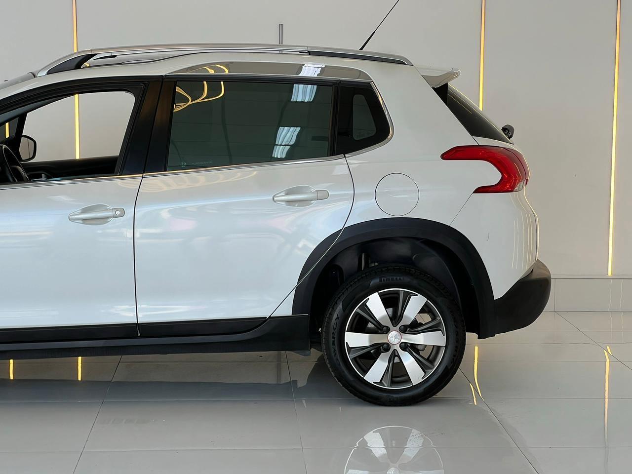 Foto número 573813 do veiculo