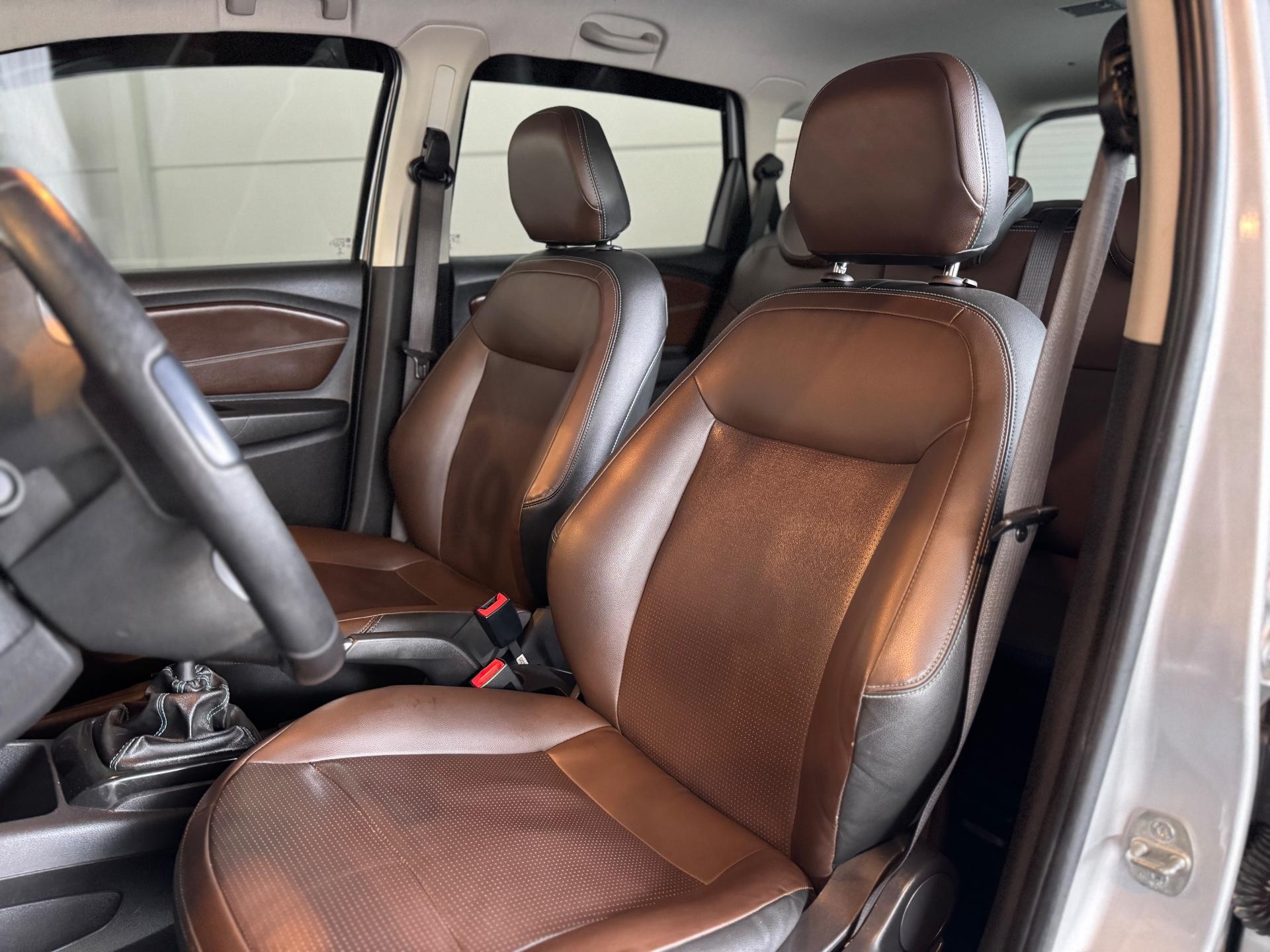 Foto número 592552 do veiculo