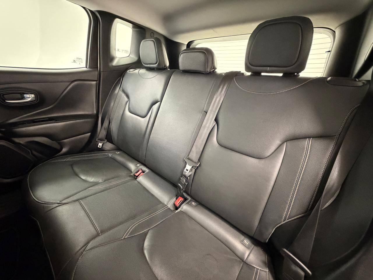 Foto número 573944 do veiculo