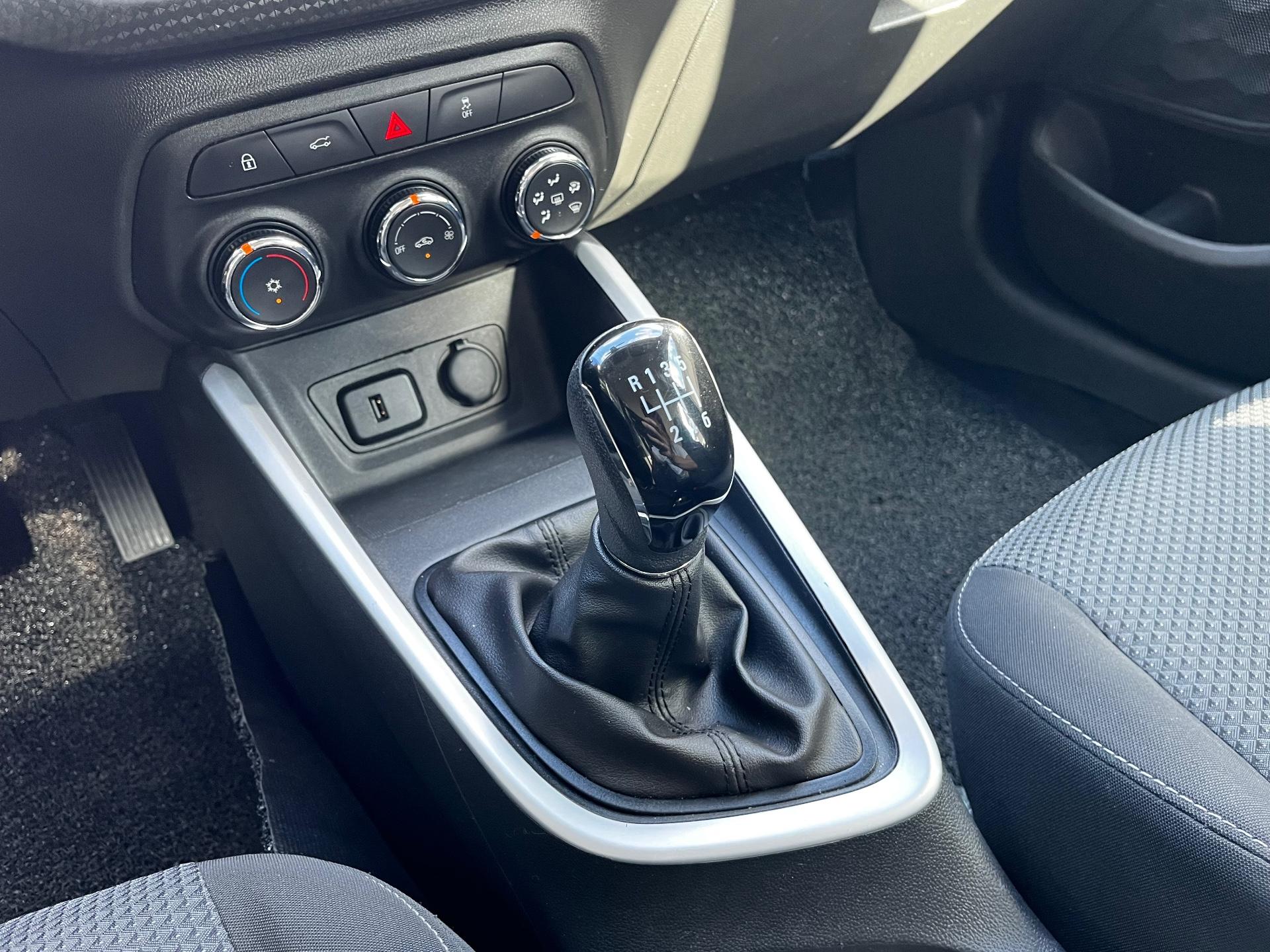 Foto número 584089 do veiculo