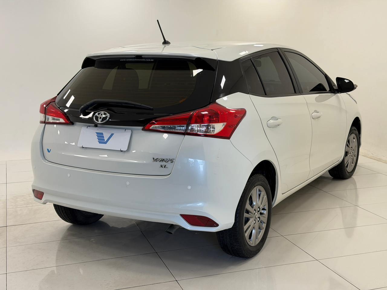 Foto número 577021 do veiculo