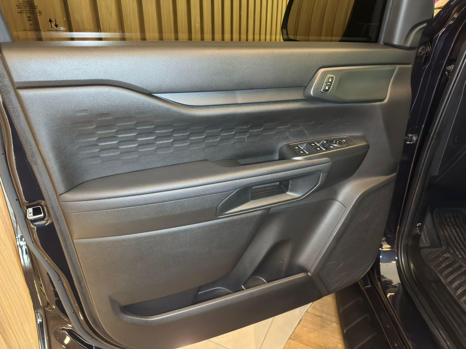 Foto número 569336 do veiculo