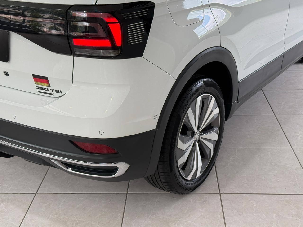 Foto número 587169 do veiculo