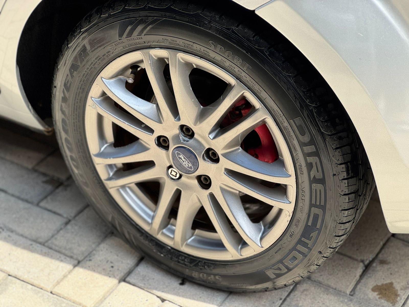 Foto número 551855 do veiculo