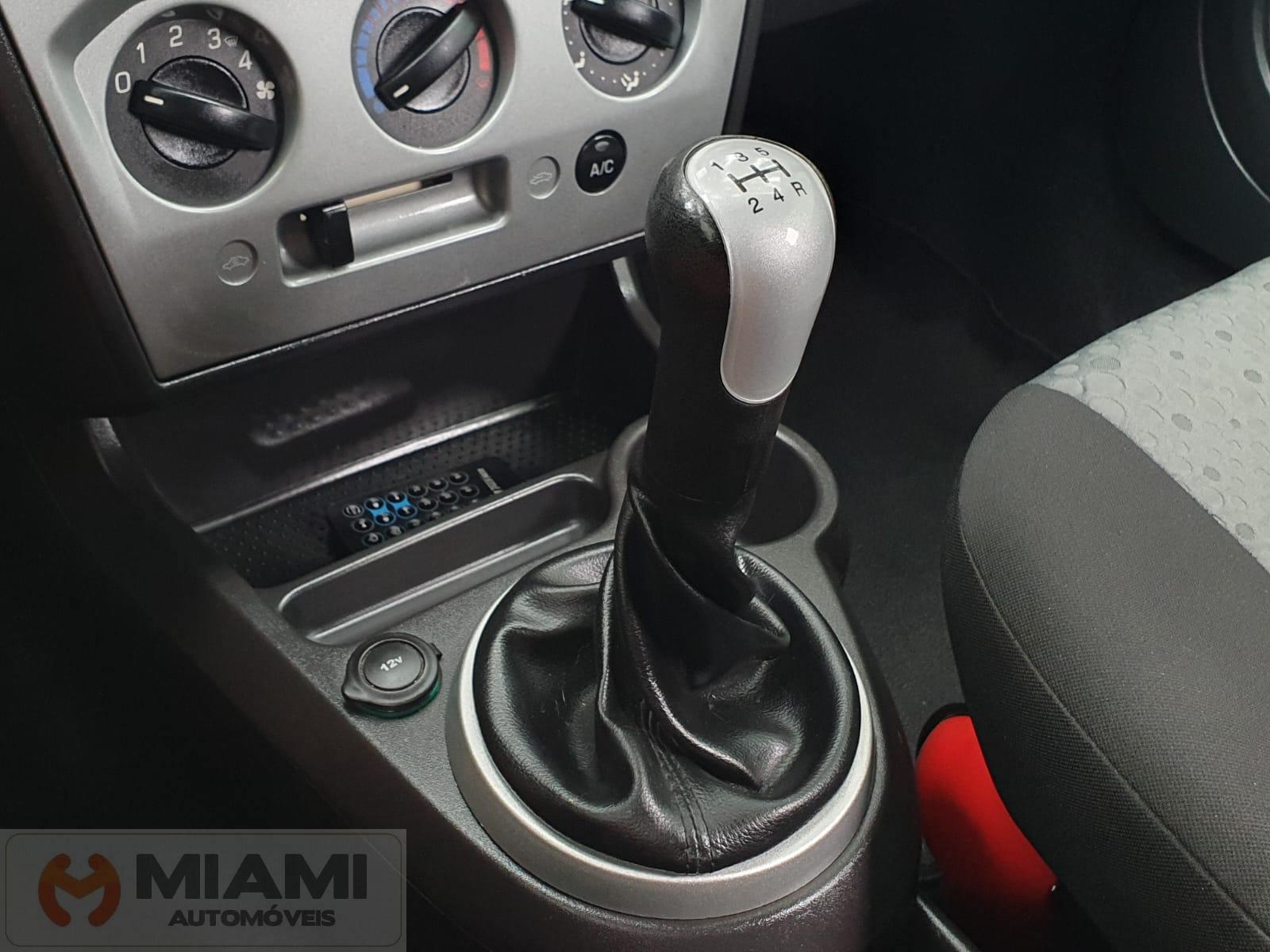 Foto número 557833 do veiculo