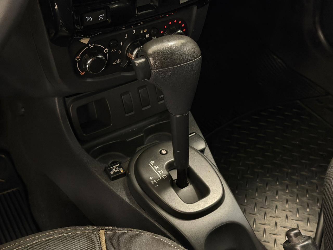 Foto número 576951 do veiculo