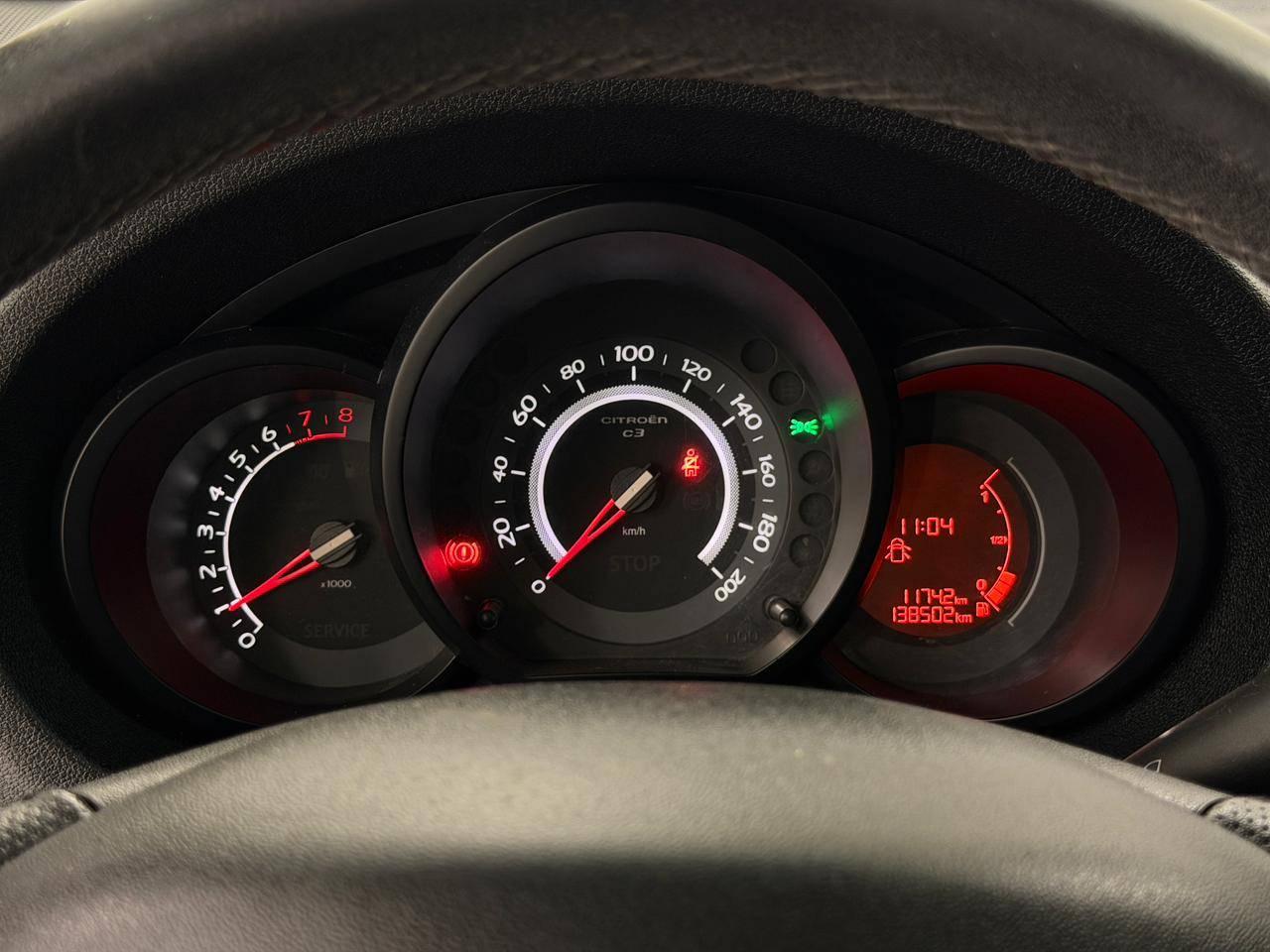 Foto número 576986 do veiculo