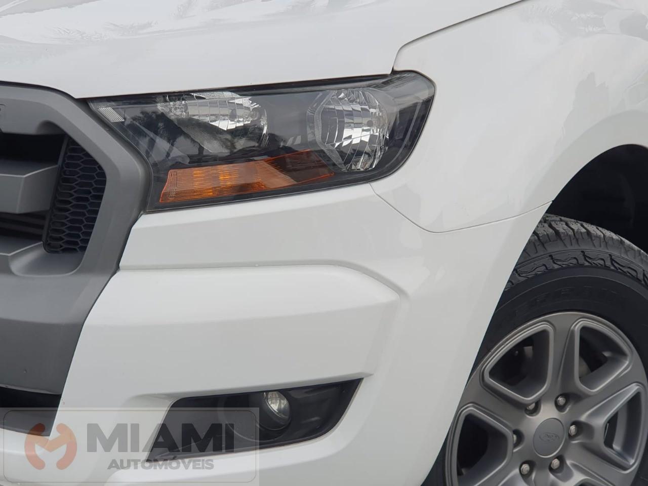 Foto número 588018 do veiculo