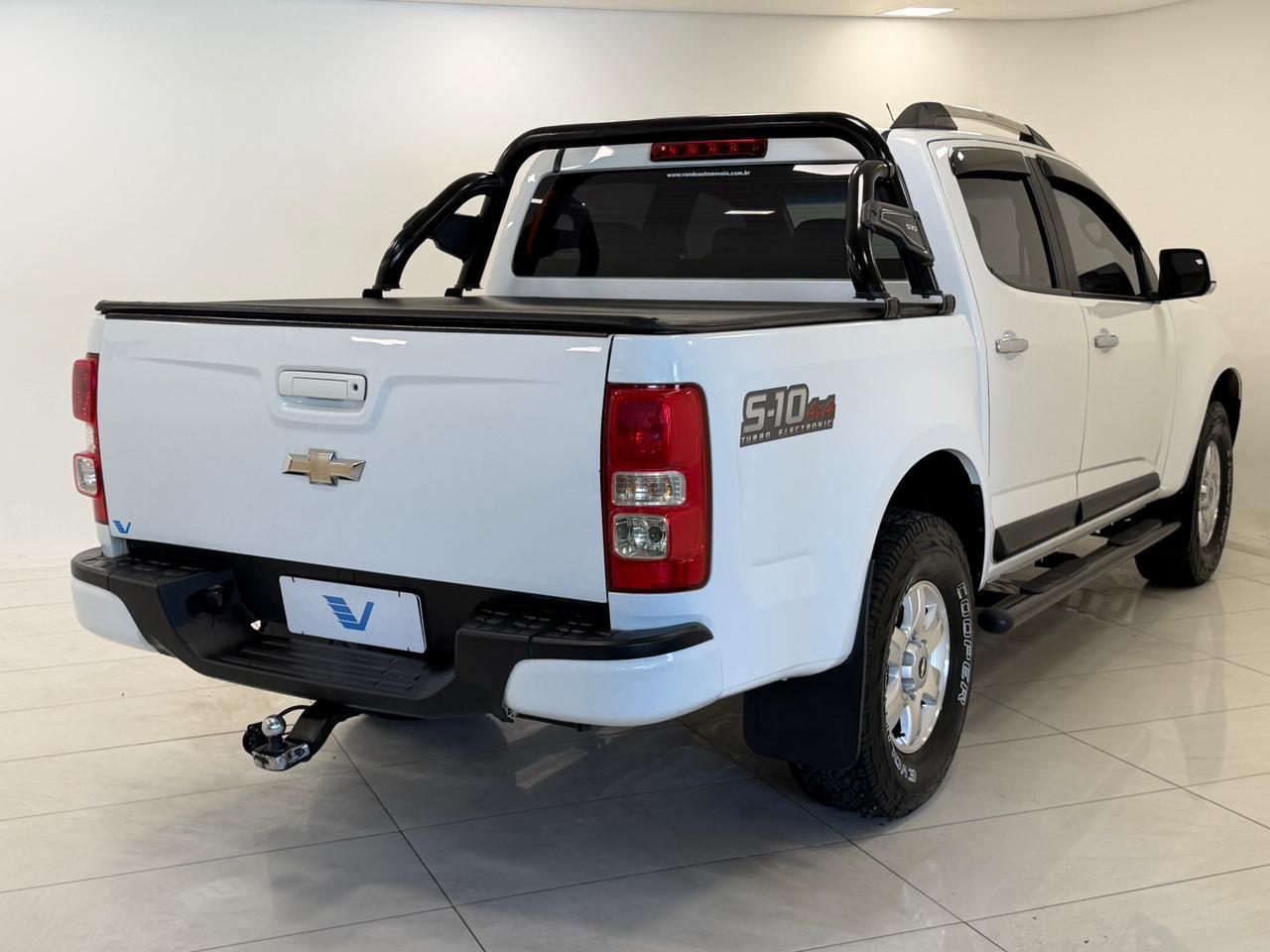 Foto número 579037 do veiculo