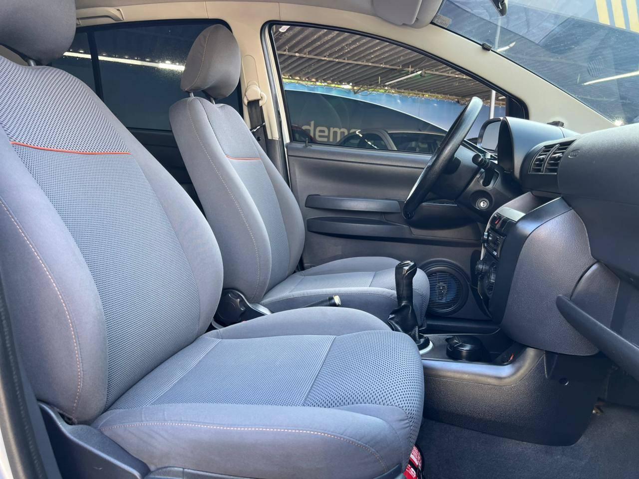 Foto número 561057 do veiculo