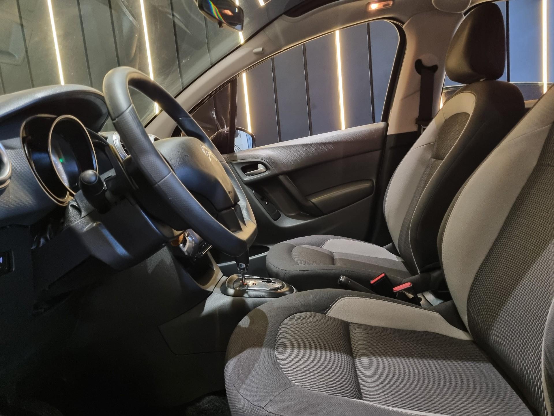 Foto número 542093 do veiculo