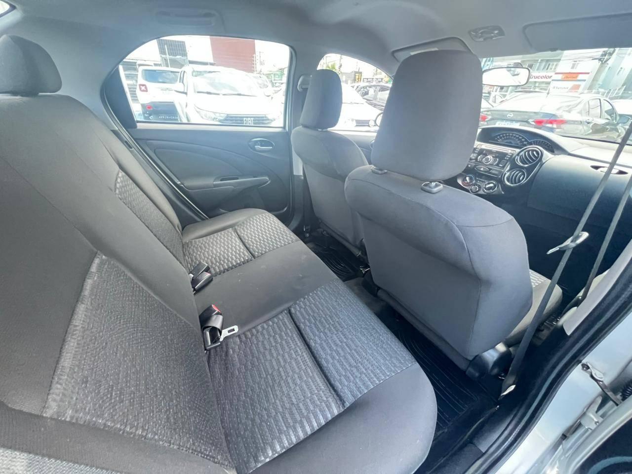 Foto número 551764 do veiculo