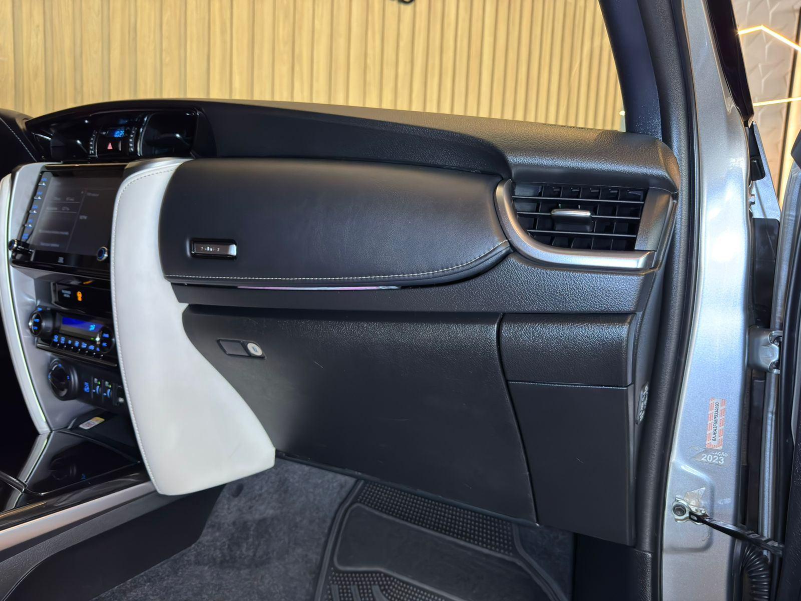 Foto número 569378 do veiculo