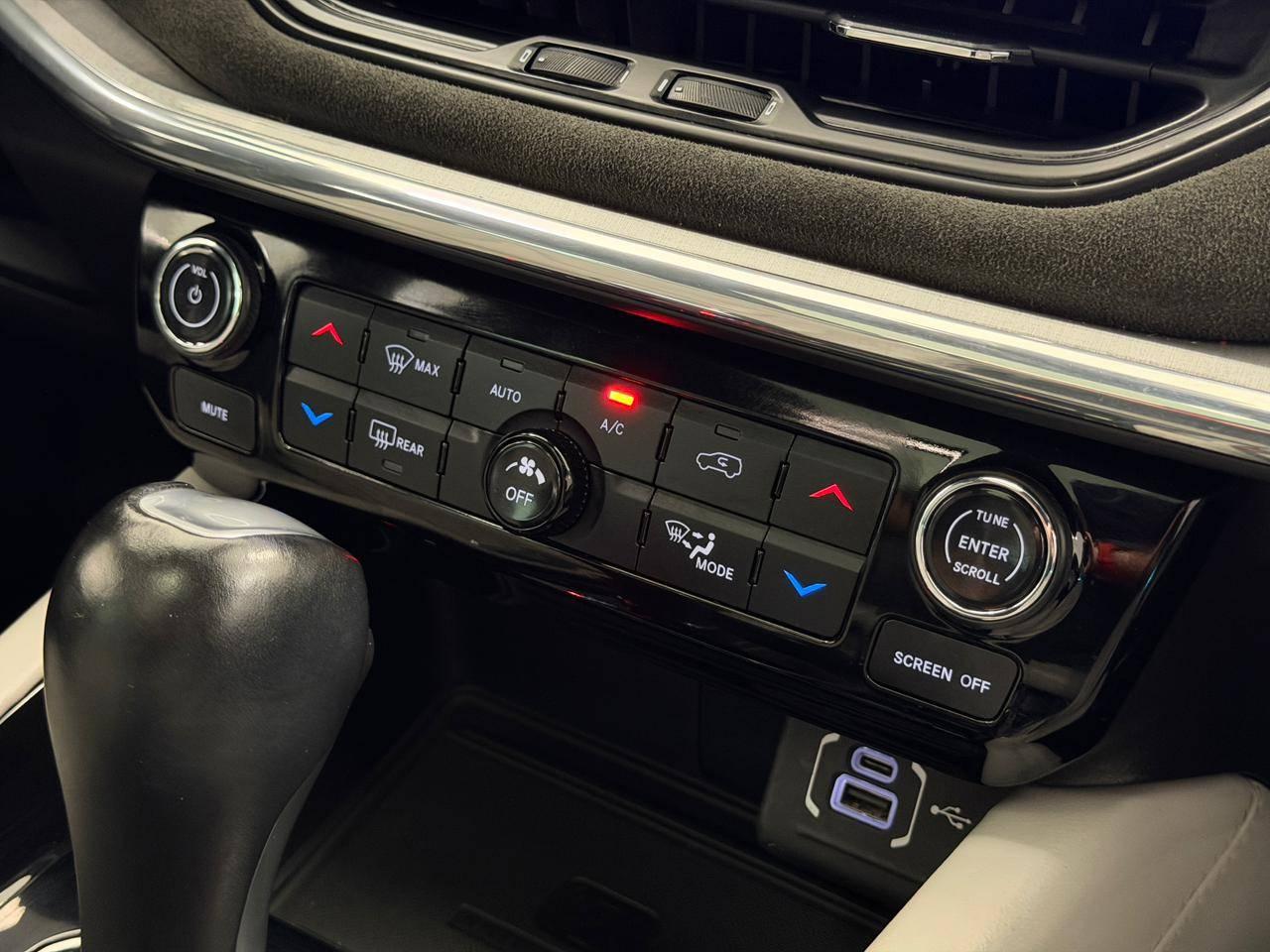 Foto número 542463 do veiculo