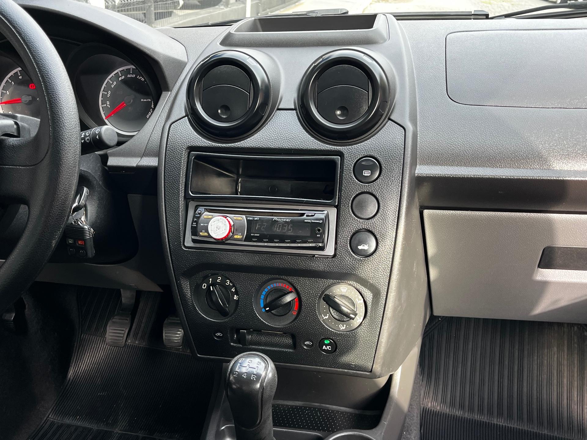 Foto número 588403 do veiculo