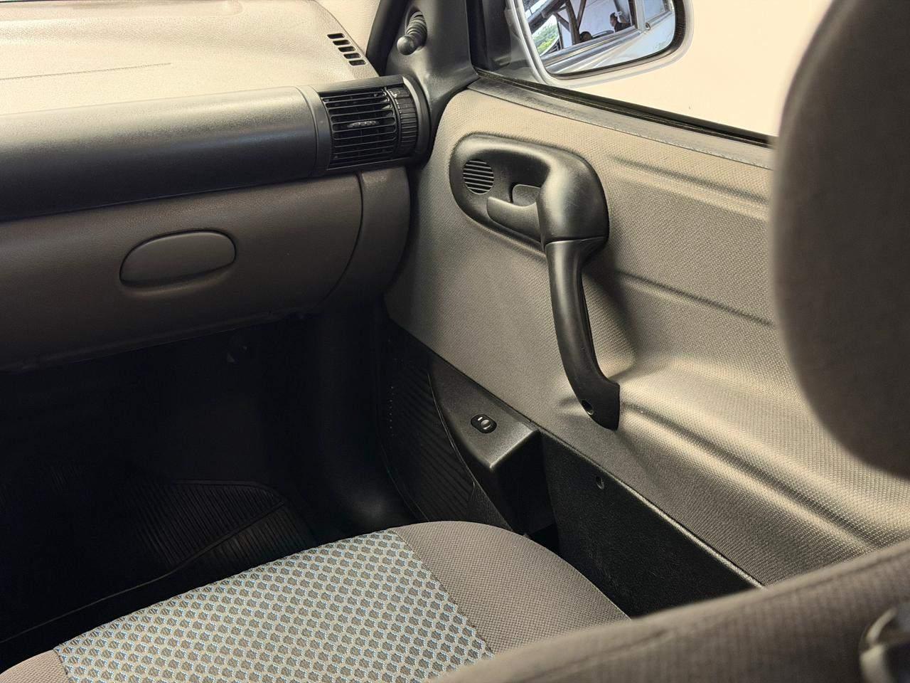 Foto número 586781 do veiculo