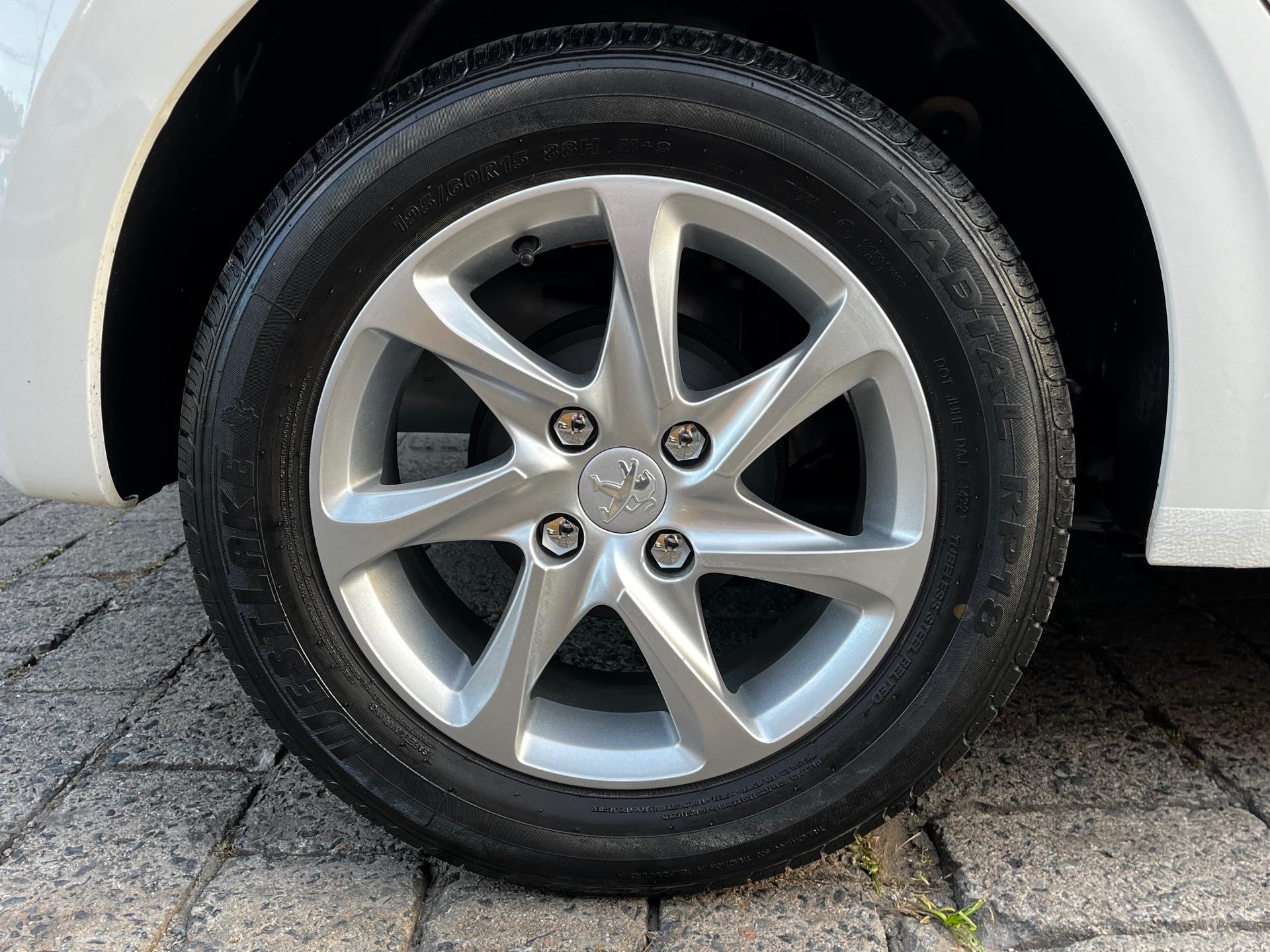 Foto número 543989 do veiculo