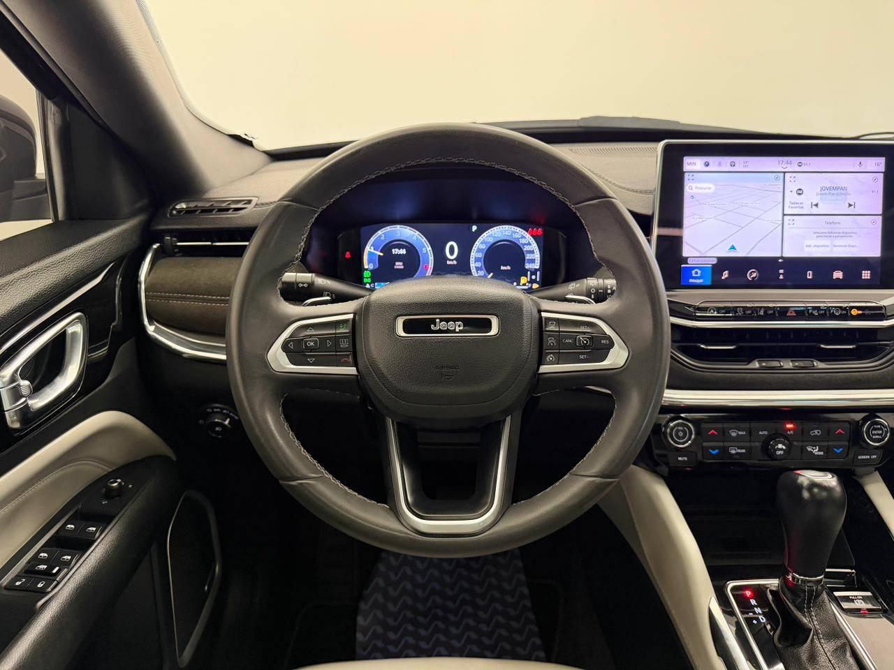 Foto número 542466 do veiculo