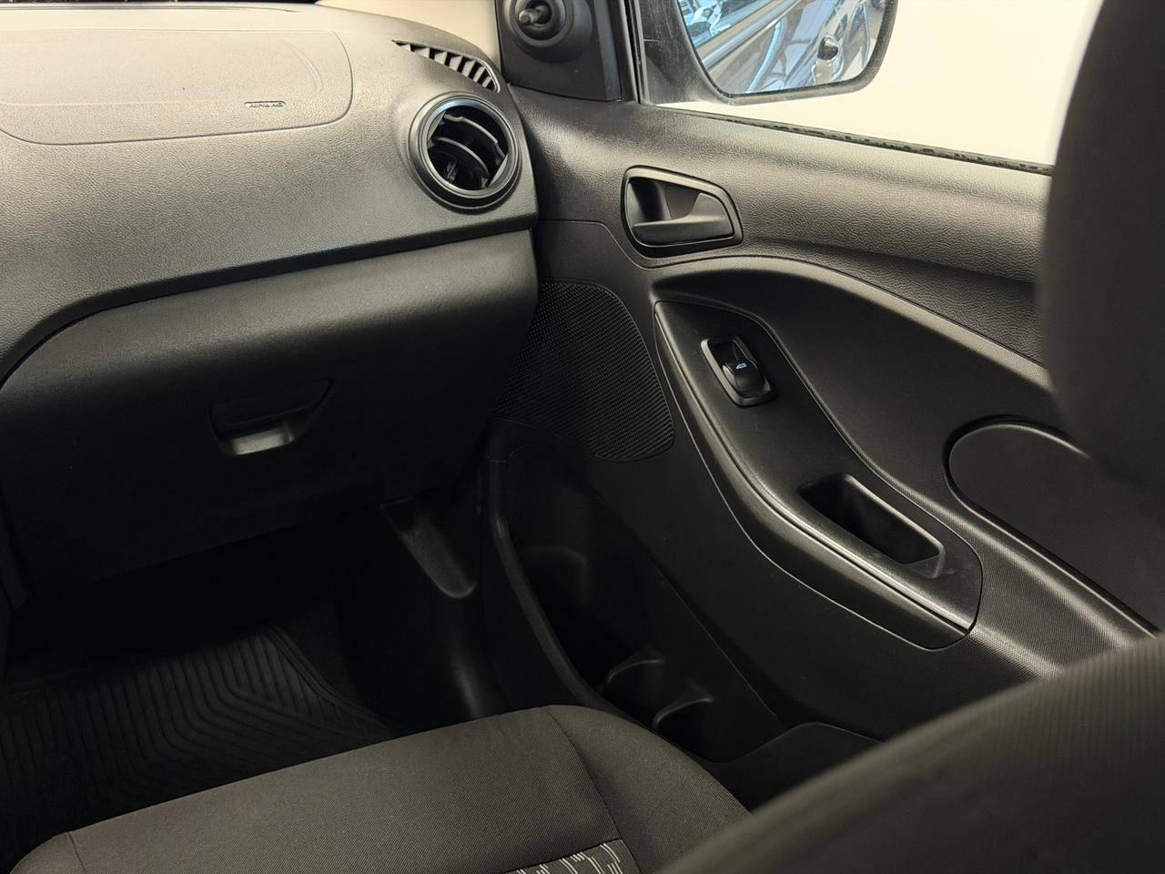 Foto número 568223 do veiculo