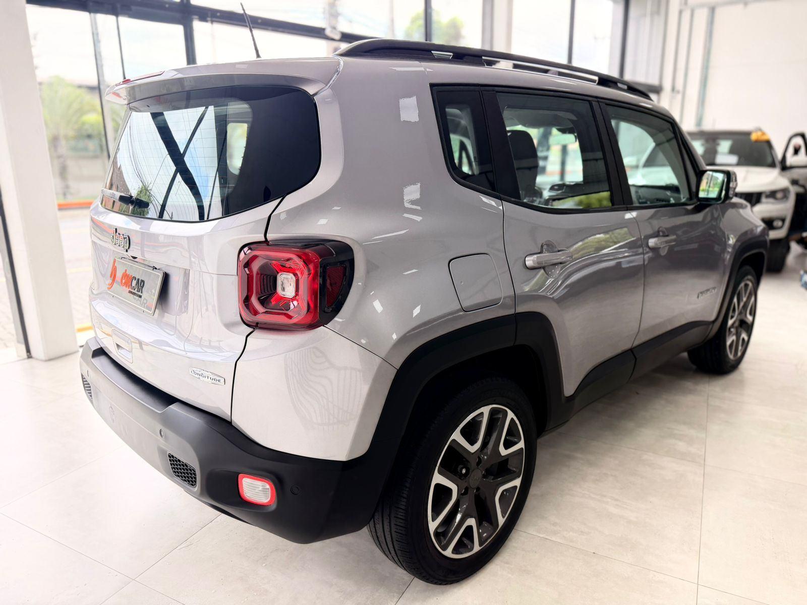 Foto número 578430 do veiculo