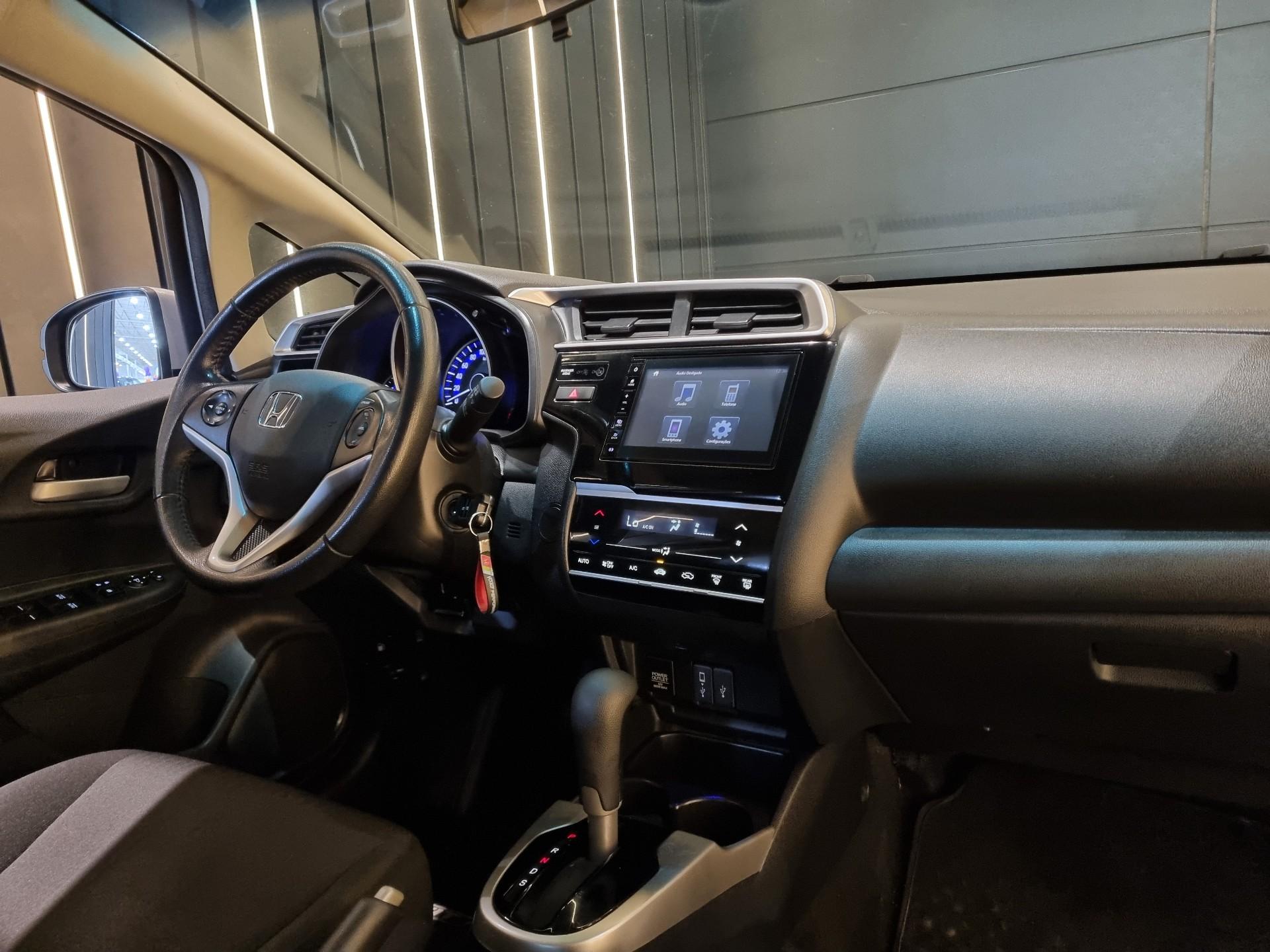 Foto número 565703 do veiculo